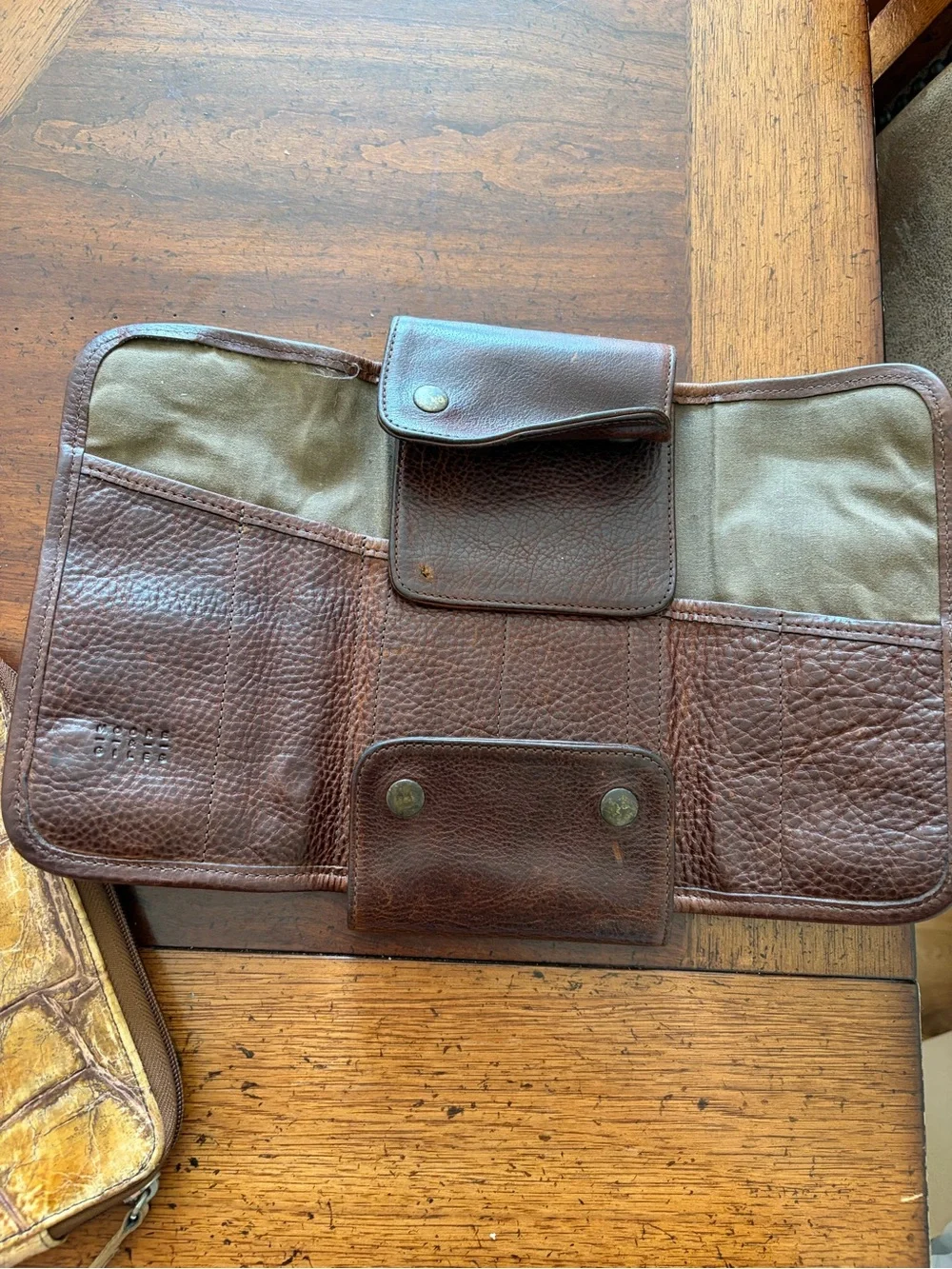 🧳 Moore & Giles Leather Travel Grooming Kit / Toiletry Organizer